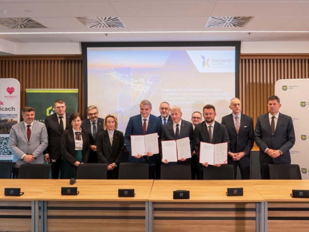 Samorządy województwa śląskiego i Katowic przejmą kontrolę nad lotniskiem w Pyrzowicach Fot. D. Różański (2)