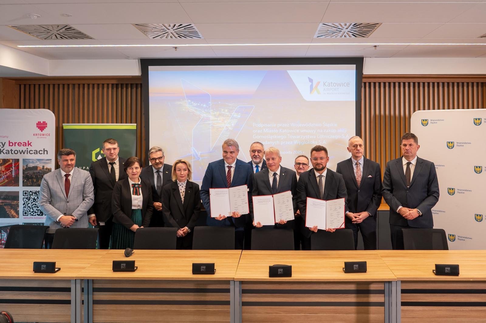 Samorządy województwa śląskiego i Katowic przejmą kontrolę nad lotniskiem w Pyrzowicach Fot. D. Różański (2)